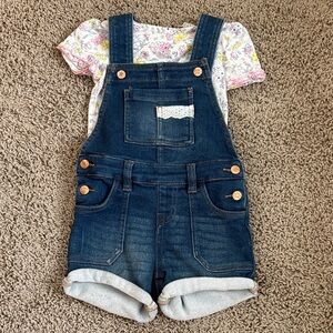 2 piece BCBG set floral top and Denim Blue Overalls